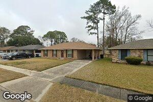 5863 San Juan Dr, Baton Rouge, LA 70811