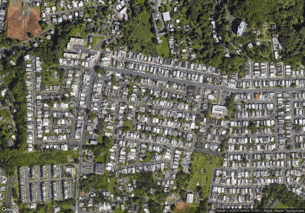 E-16 Calle Lirio unit E-16, Bayamón, PR 00959 - photo 1