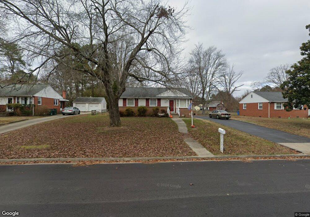 9704 Gardenia Dr, Henrico, VA 23228 - photo 1