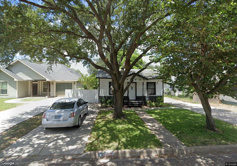 908 S Kansas Ave, Weslaco, TX 78596 - photo 1