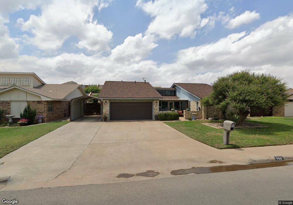 708 W Dormard Ave, Midland, TX 79705 - photo 1