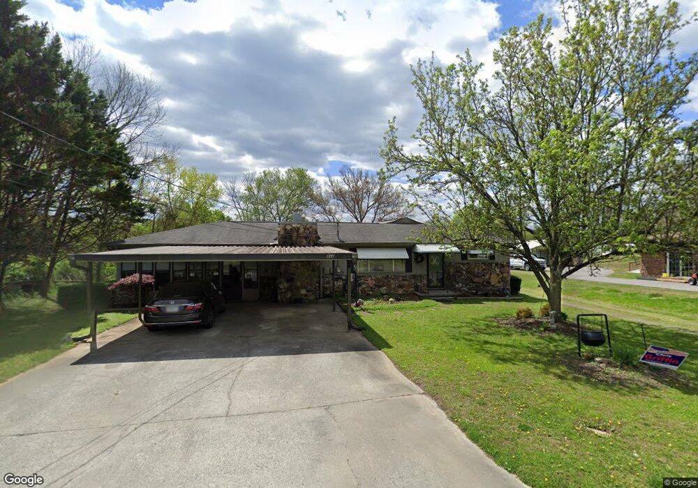 210 Oak St, Tunnel Hill, GA 30755 - photo 1