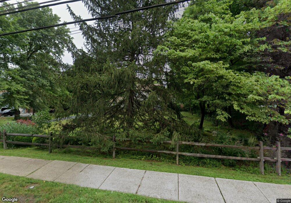 424 S Maple Ave, Basking Ridge, NJ 07920 - photo 1