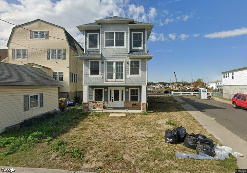 39 West Ave, Lawrence, NY 11559 - photo 1