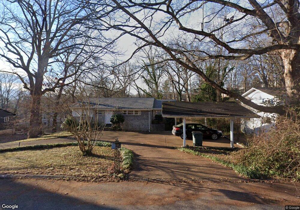 1338 Cloverdale Cir, Hixson, TN 37343 - photo 1