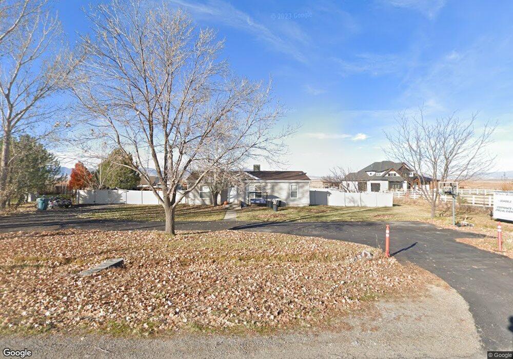 831 N Main St, Genola, UT 84655 - photo 1