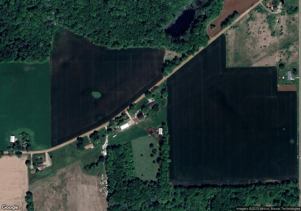 10698 E Dr S, Ceresco, MI 49033 - photo 1