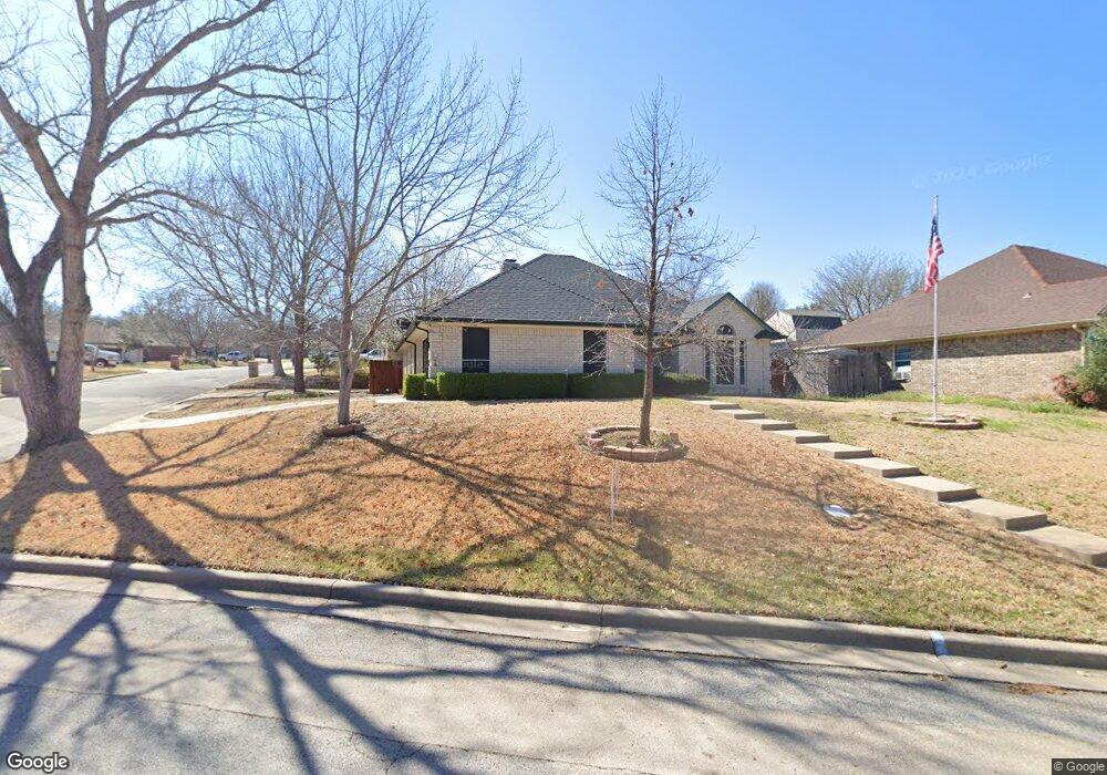 106 King Arthur Dr, Weatherford, TX 76086 - photo 1
