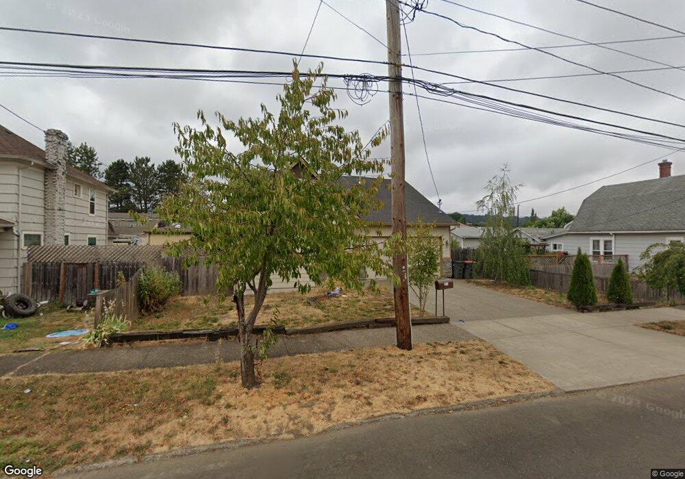 221 SW Harrison St, Sheridan, OR 97378 - photo 1