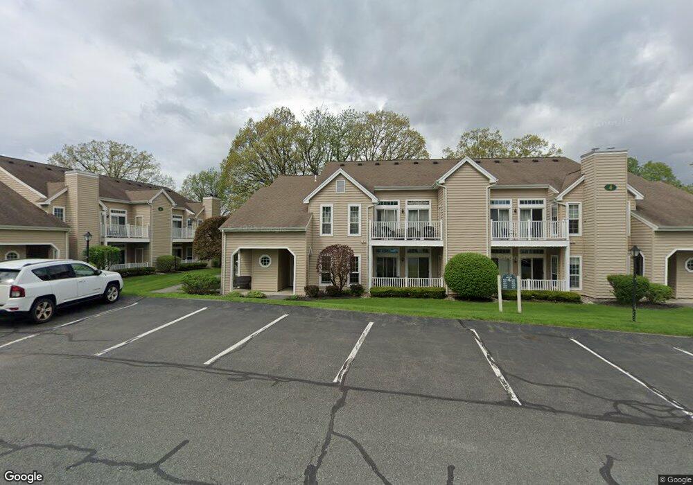 423 Hampton Place Blvd, Troy, NY 12180 - photo 1