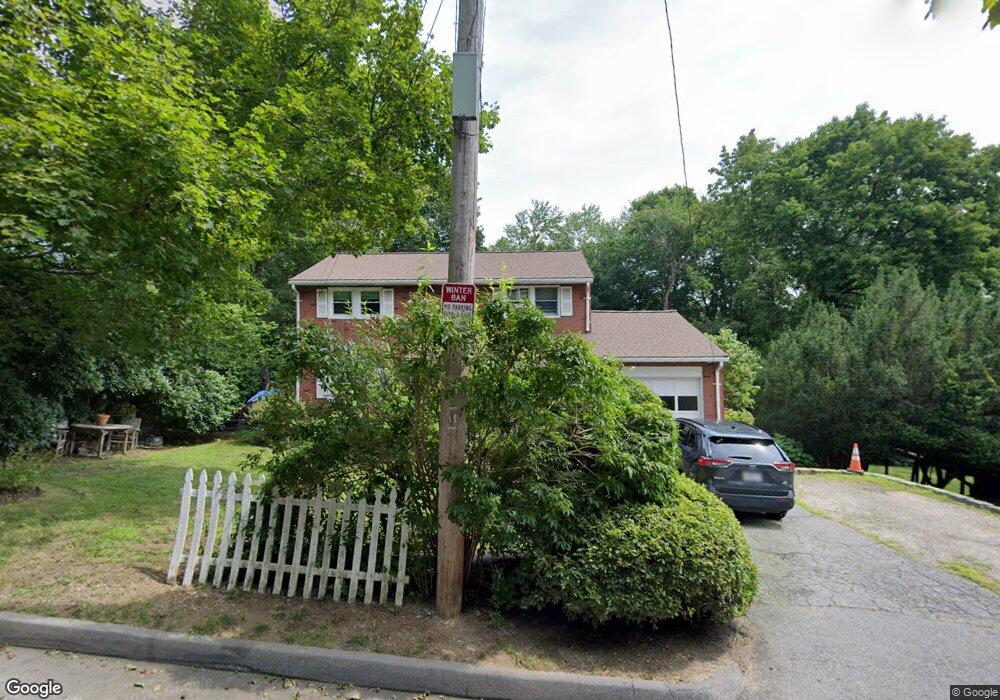 34 Chevy Chase Rd, Worcester, MA 01606 - photo 1