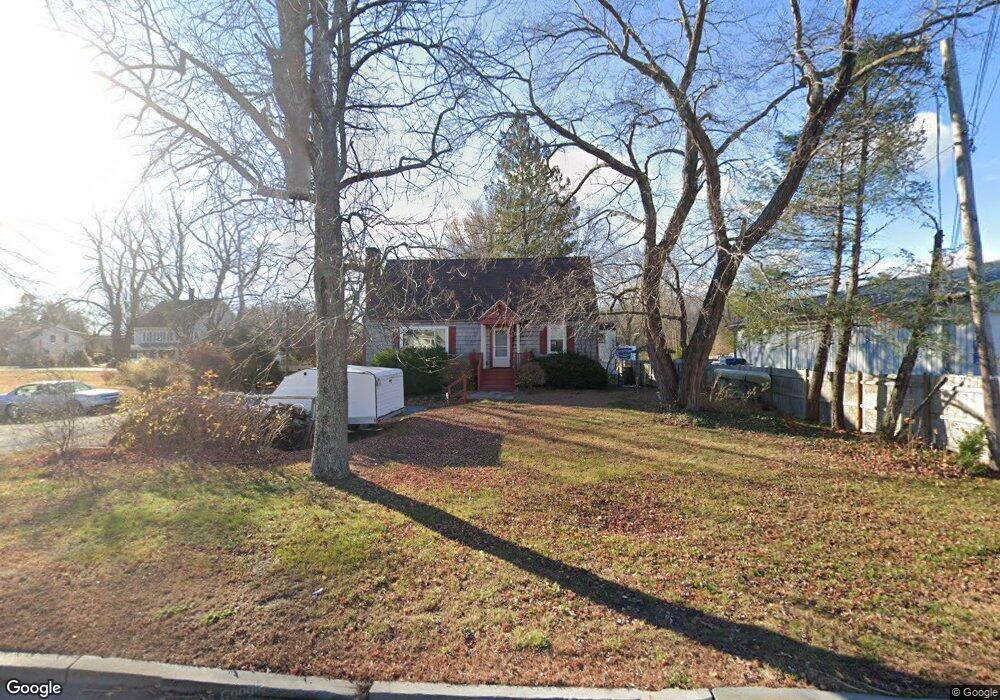 25 Elm St, Salisbury, MA 01952 - photo 1