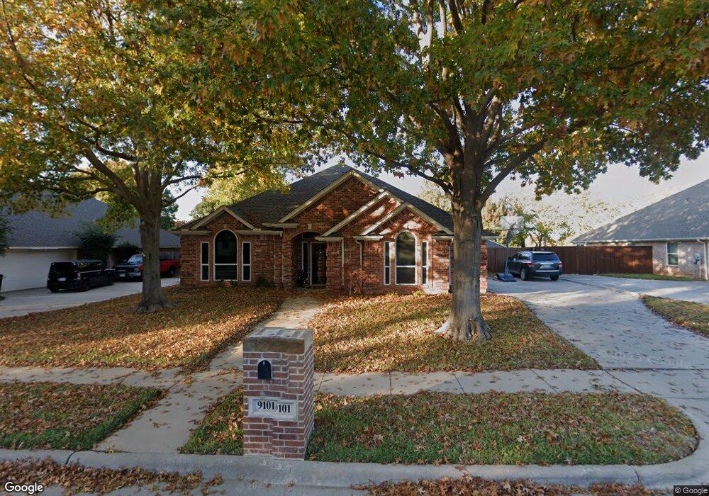 9101 Hialeah Cir N, North Richland Hills, TX 76182 - photo 1