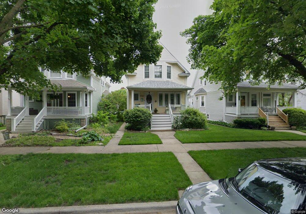1140 S Euclid Ave, Oak Park, IL 60304 - photo 1