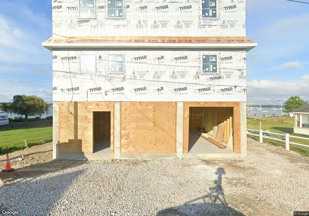 15 Slocum St, Bristol, RI 02809 - photo 1