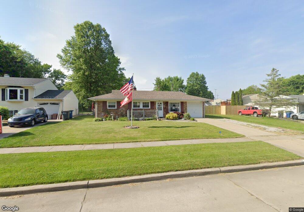 1814 E Benwick Rd, Toledo, OH 43613 - photo 1