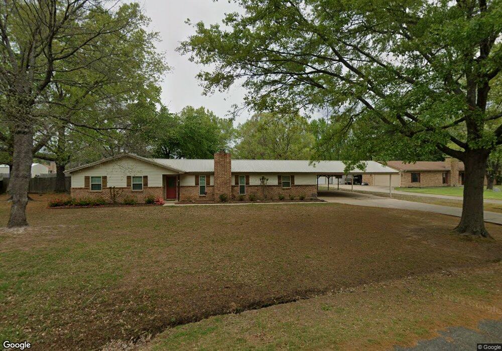 7206 Hillcrest Dr, Texarkana, TX 75503 - photo 1