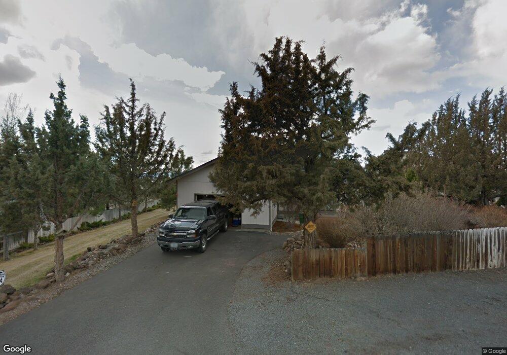 3709 SW 36th St, Redmond, OR 97756 - photo 1