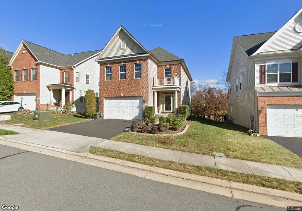 21720 Munday Hill Place, Broadlands, VA 20148 - photo 1