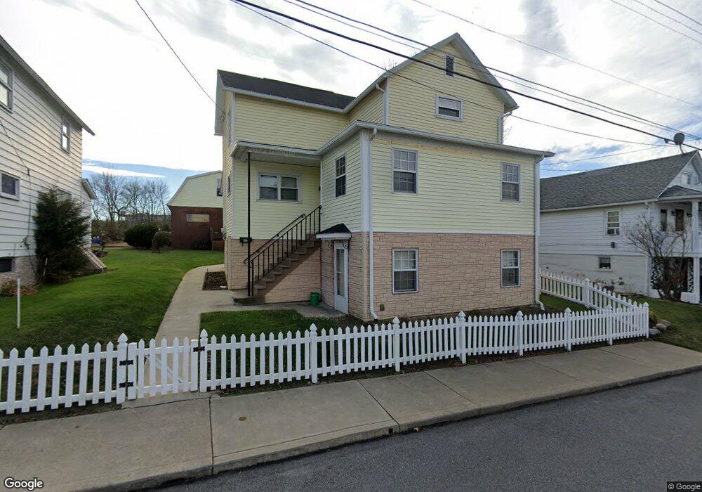 225 Simpson St, Dupont, PA 18641 - photo 1