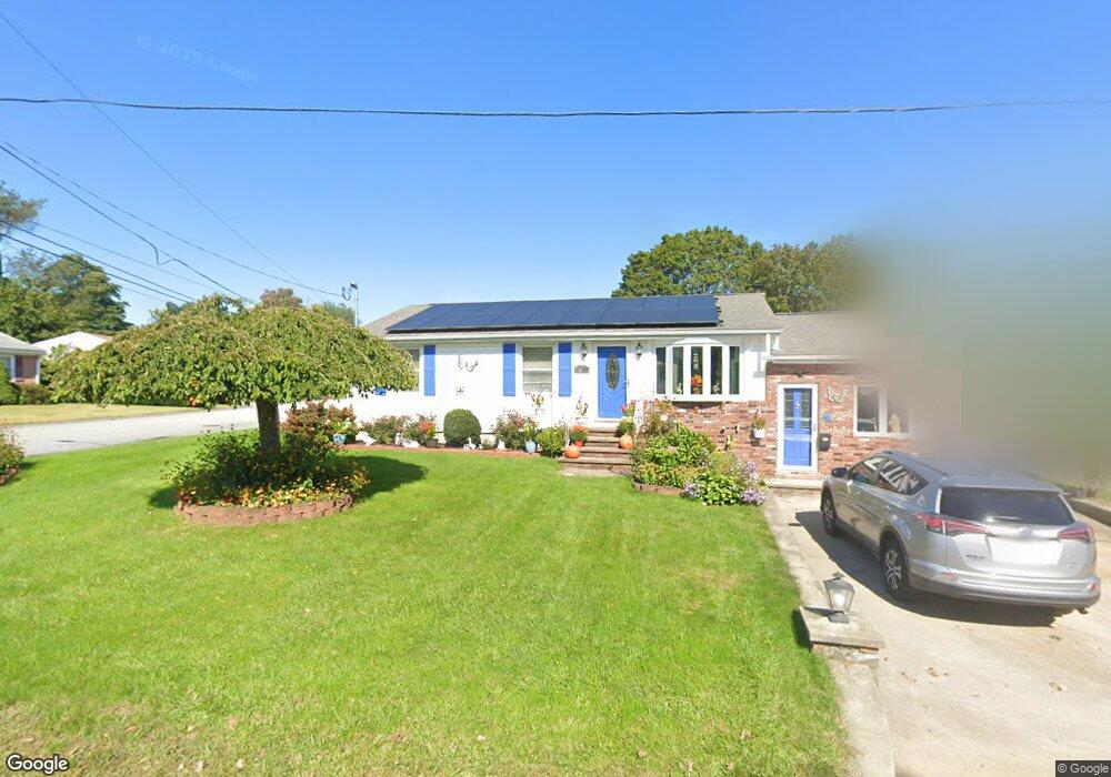 21 Highview Dr, West Warwick, RI 02893 - photo 1