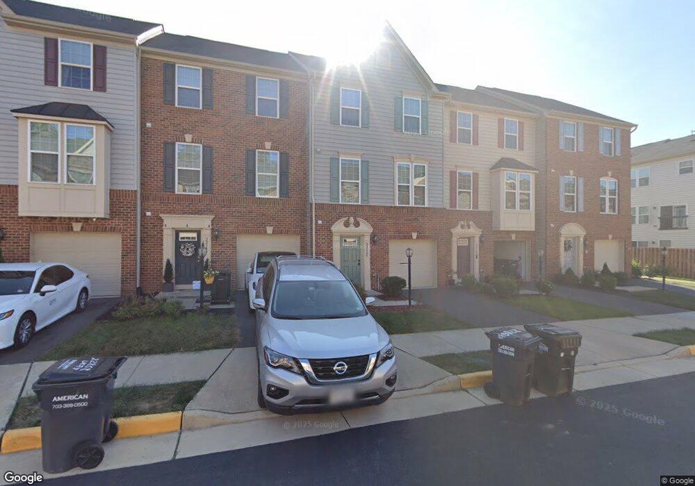 22860 Lacey Oak Terrace, Sterling, VA 20166 - photo 1