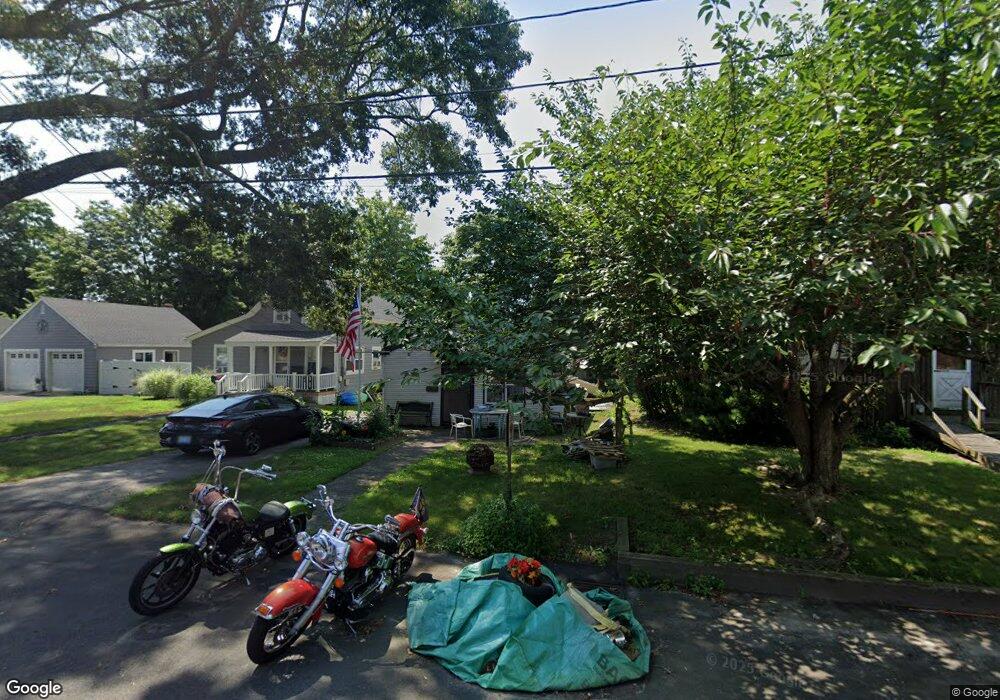 40 Hazard Ave, Warwick, RI 02889 - photo 1