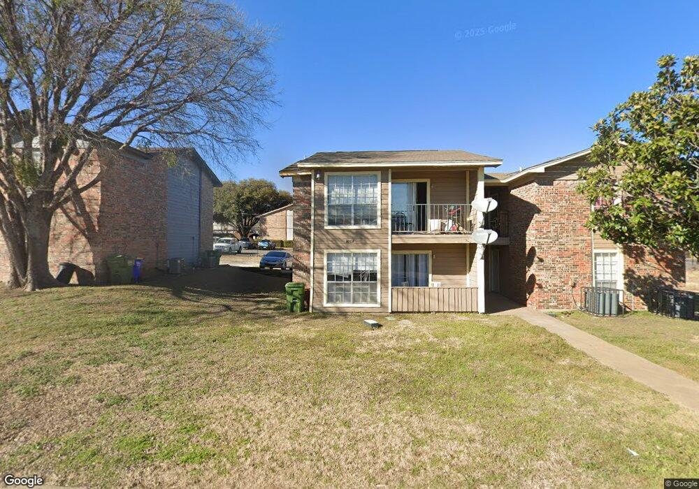 8008 Cambridge Cir, Fort Worth, TX 76108 - photo 1