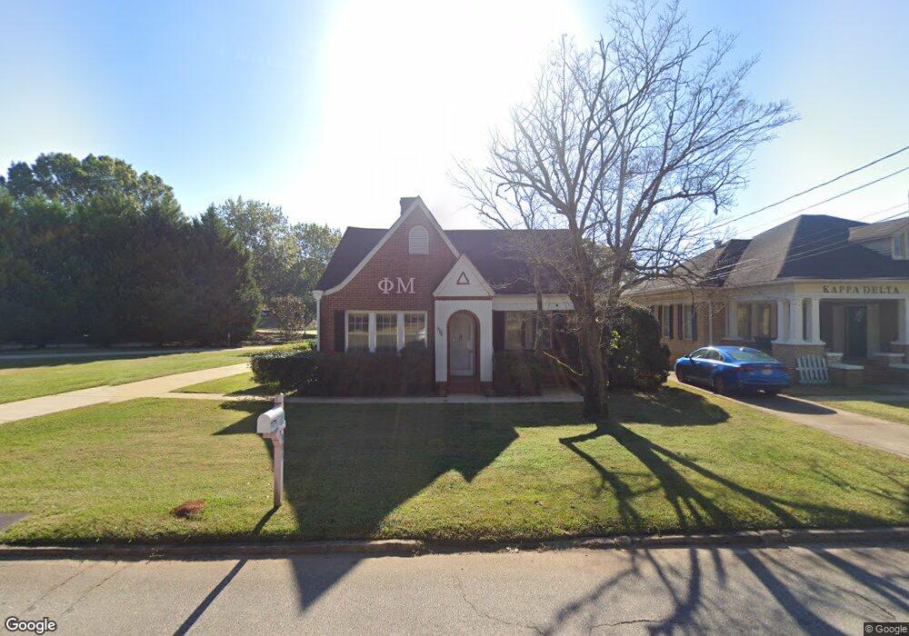 903 Broad St, Lagrange, GA 30240 - photo 1