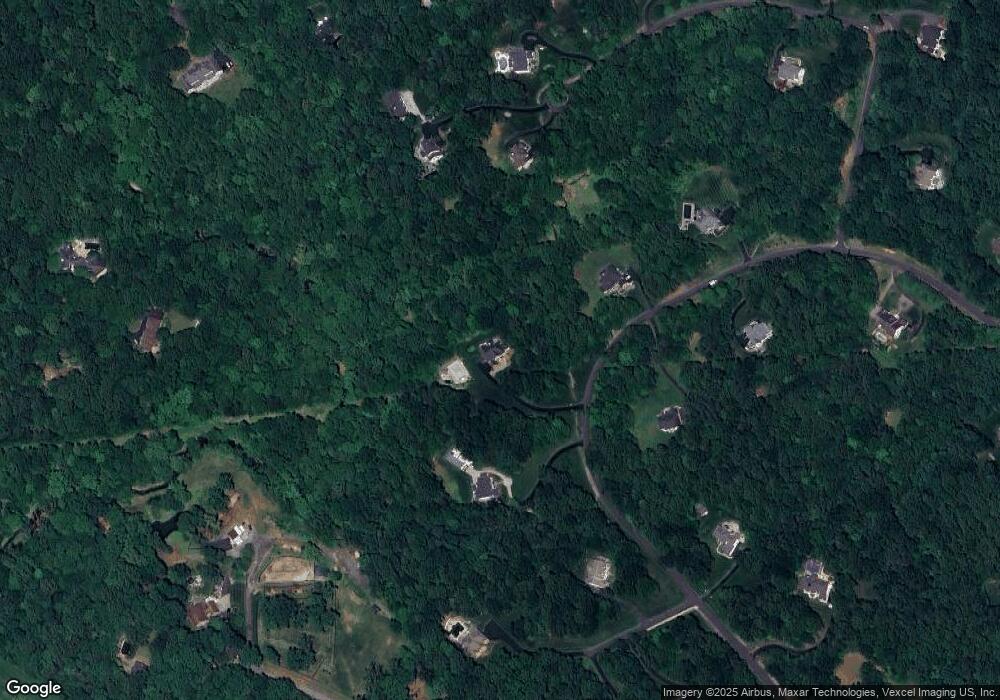 9780 Thorn Bush Dr, Fairfax Station, VA 22039 - photo 1