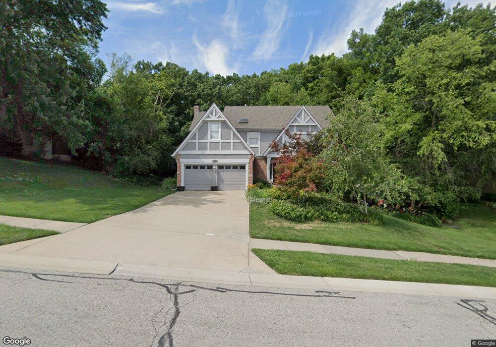 5526 Noland Rd, Shawnee, KS 66216 - photo 1