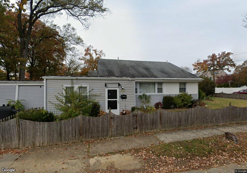 121 E Center Ave, Maple Shade, NJ 08052 - photo 1