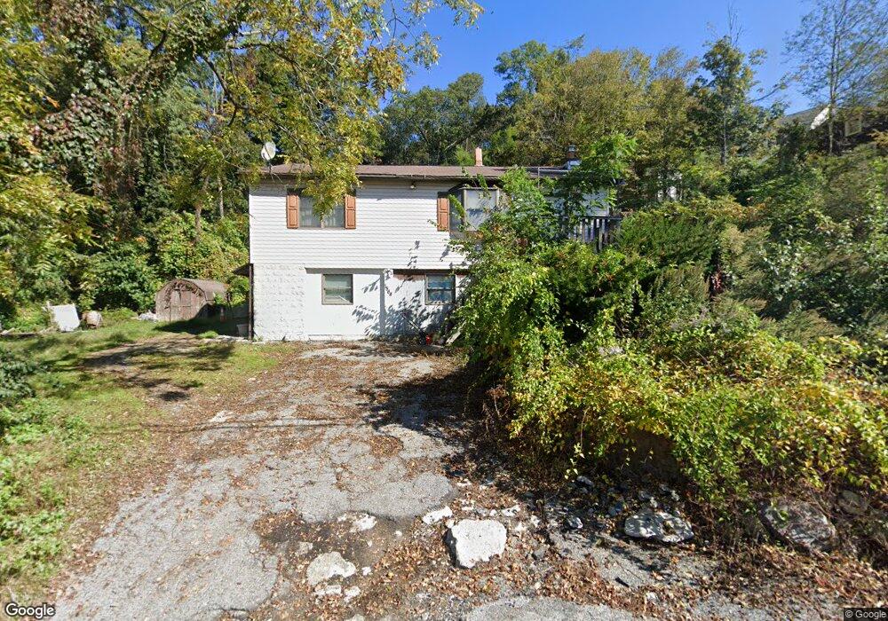 1564 Kimble Ave, Mohegan Lake, NY 10547 - photo 1