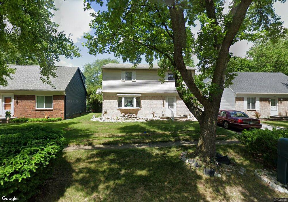 4218 Roundtree Dr, Toledo, OH 43615 - photo 1