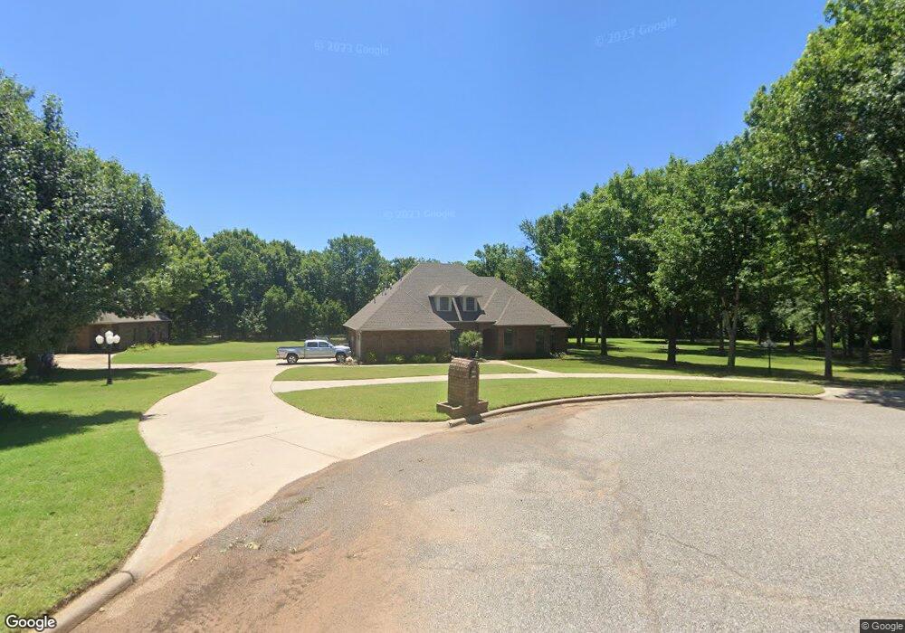 2210 Cherrybrook St, Duncan, OK 73533 - photo 1