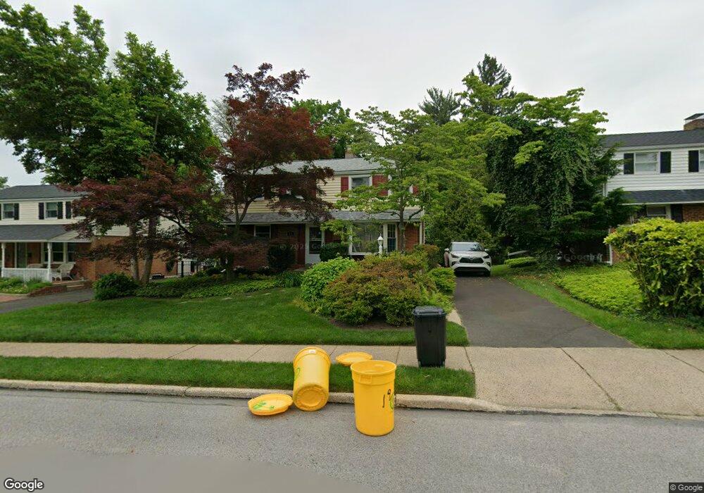 19 E Wissahickon Ave, Flourtown, PA 19031 - photo 1