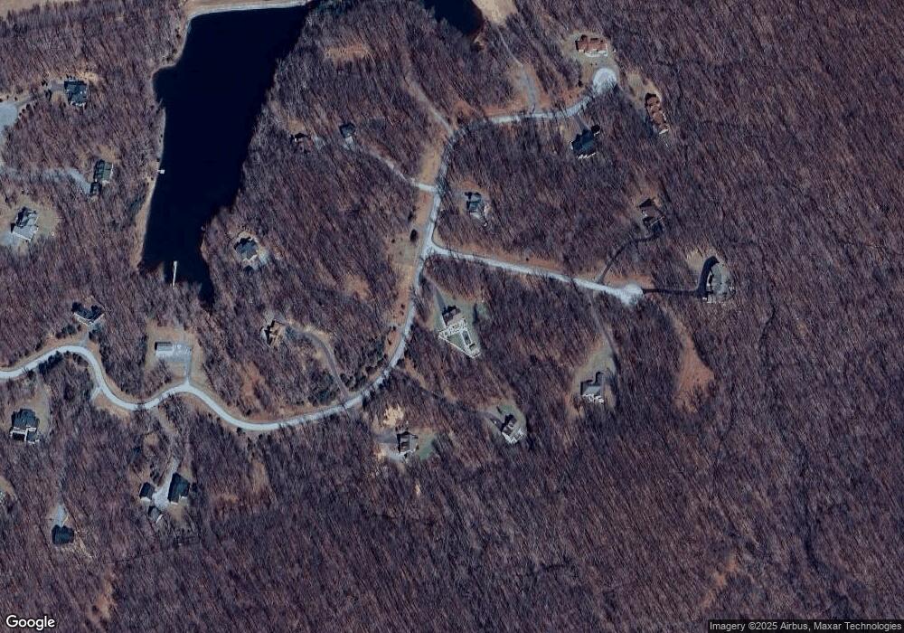 562 Multnomah Ln, Harpers Ferry, WV 25425 - photo 1