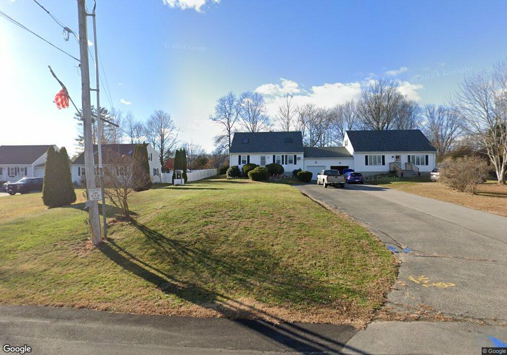 8 Maple Ridge Rd, Seabrook, NH 03874 - photo 1