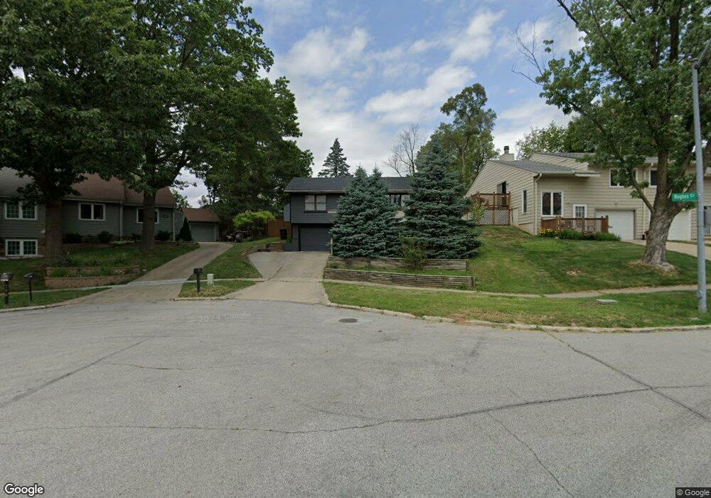 120 E Hughes Cir, Des Moines, IA 50315 - photo 1
