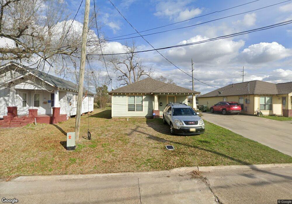 653 V E Washington St, Lake Charles, LA 70601 - photo 1