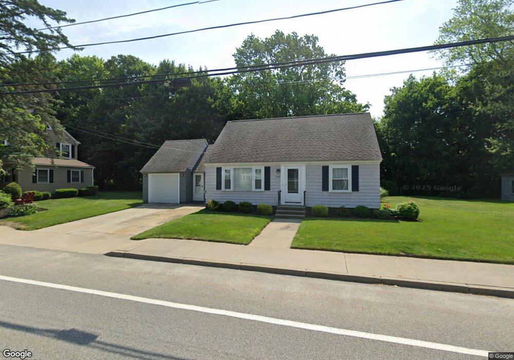 1944 Cranston St, Cranston, RI 02920 - photo 1