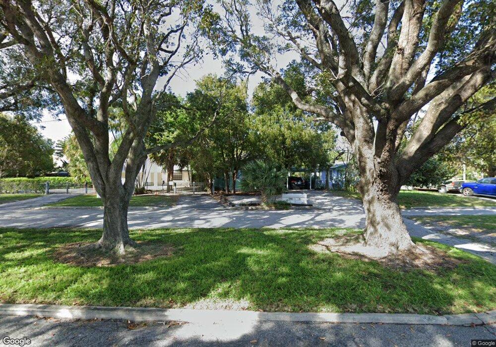 305 26th St, West Palm Beach, FL 33407 - photo 1