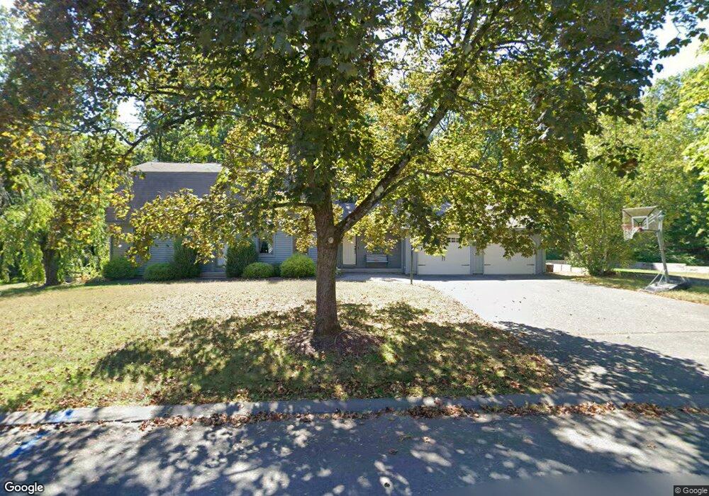 241 Valley View Cir, West Springfield, MA 01089 - photo 1