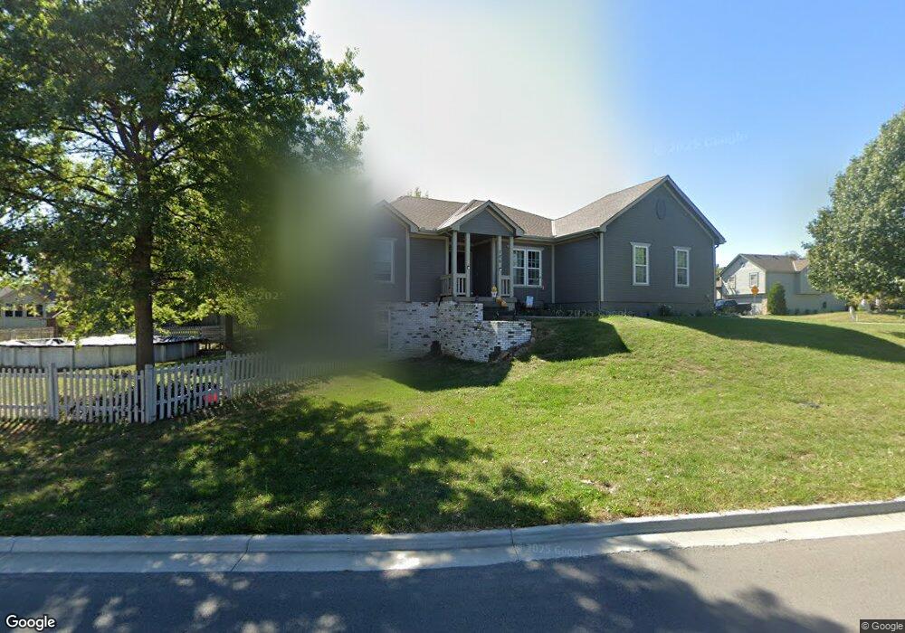720 Old Paint Rd, Raymore, MO 64083 - photo 1