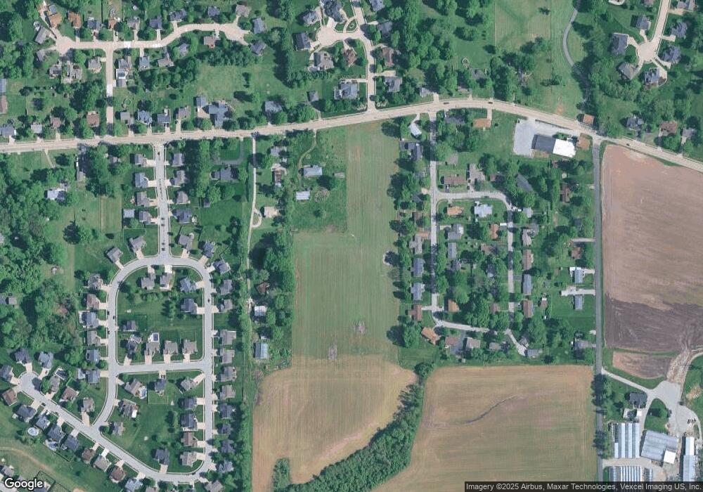 2625 Cherry Farms Dr, Maryville, IL 62062 - photo 1