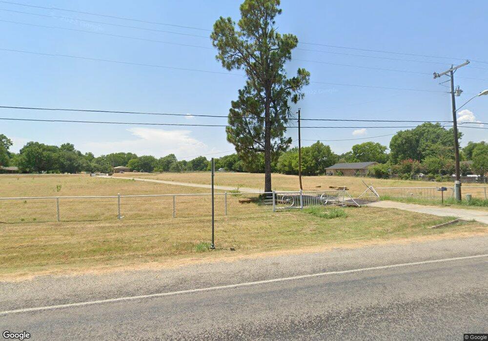 1711 Old Denton Rd, Gainesville, TX 76240 - photo 1