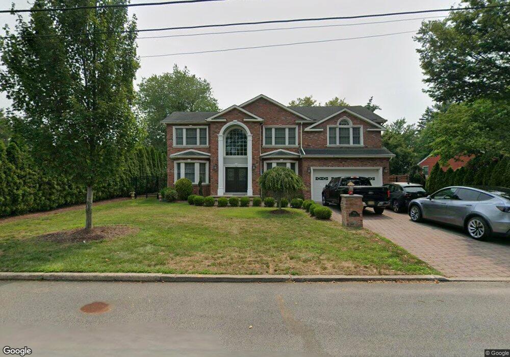 150 Birchwood Rd, Paramus, NJ 07652 - photo 1