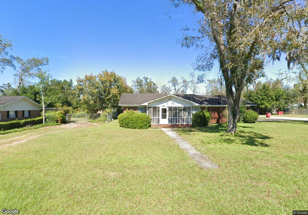 408 W Carter Ave, Blackshear, GA 31516 - photo 1