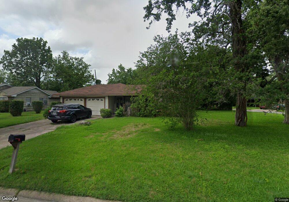 7319 Saunders Rd, Houston, TX 77016 - photo 1