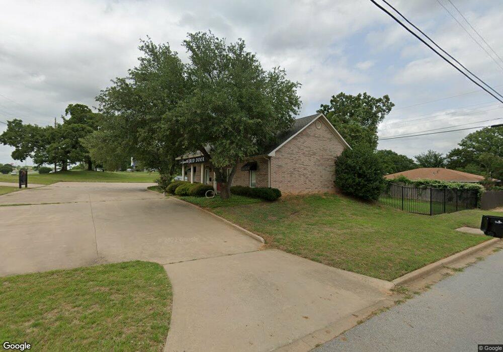 2330 S Austin Ave, Denison, TX 75020 - photo 1